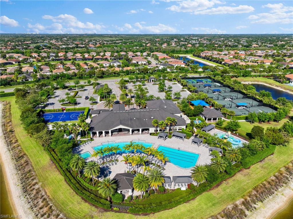 4205 Amelia Way Naples, FL 34119 - Photo 45 of 50 Pool