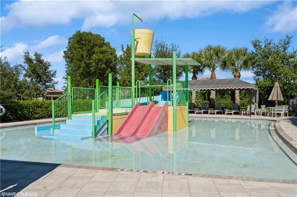 4205 Amelia Way Naples, FL 34119 - Photo 48 of 50 Kids Splash Pad