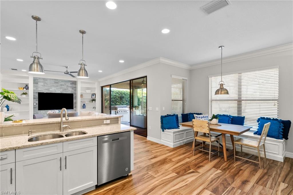 4205 Amelia Way Naples, FL 34119 - Photo 8 of 50