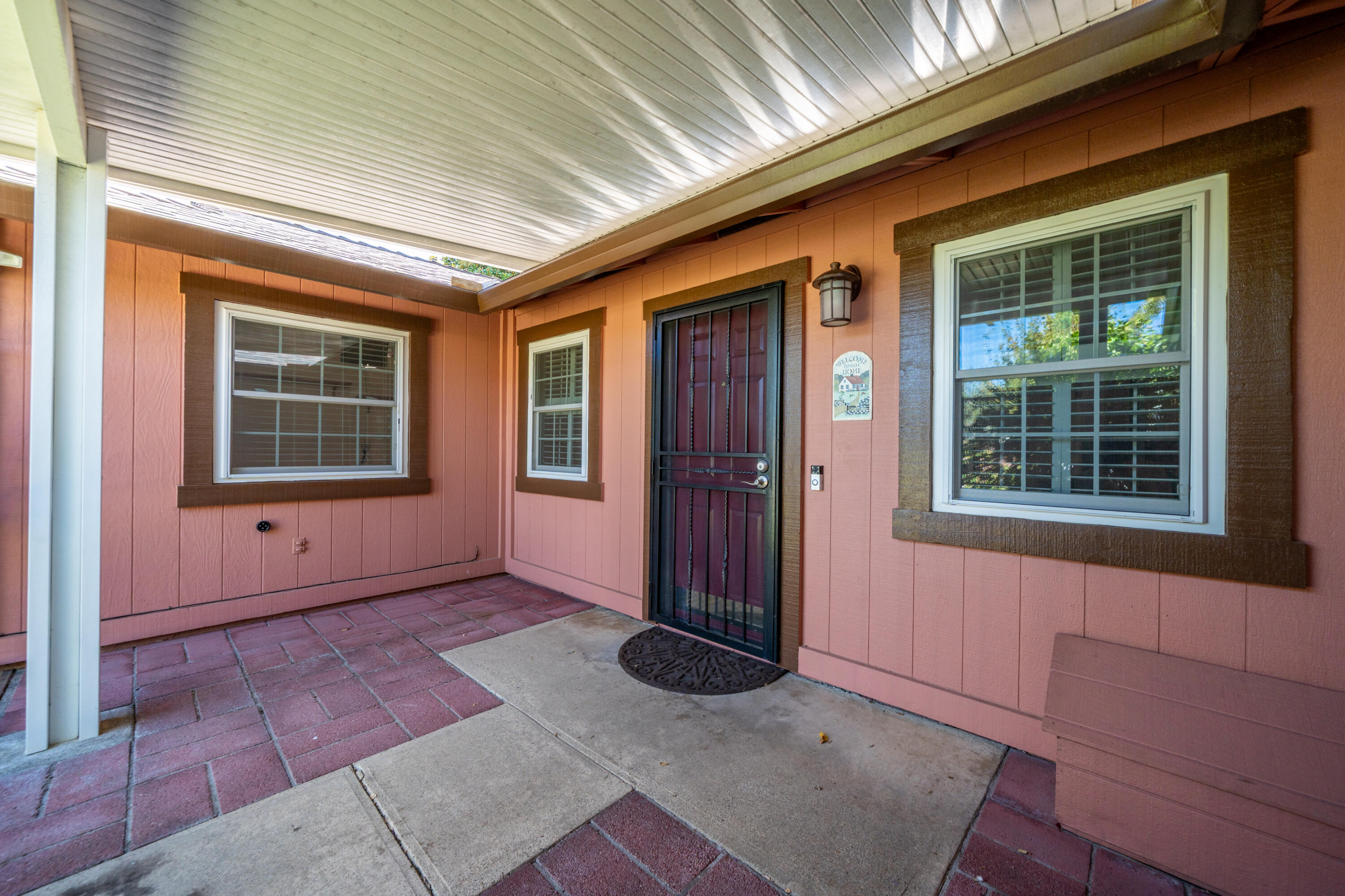1075 Goodview Way Redding, CA 96003 - Photo 5 of 46 1075 Goodview Way-13