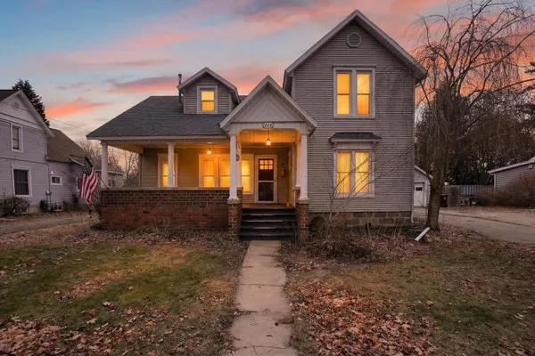$215,000 | 229 South Jeffery Avenue, Ithaca, MI 48847