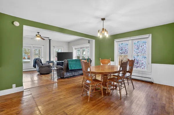 $215,000 | 229 South Jeffery Avenue, Ithaca, MI 48847