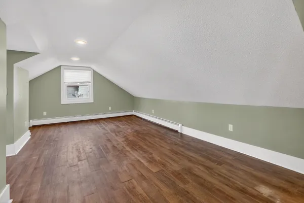 $215,000 | 229 South Jeffery Avenue, Ithaca, MI 48847