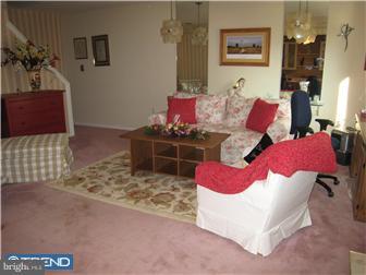 3304 Embarcadero Court Springfield, PA 19064 - Photo 3 of 6