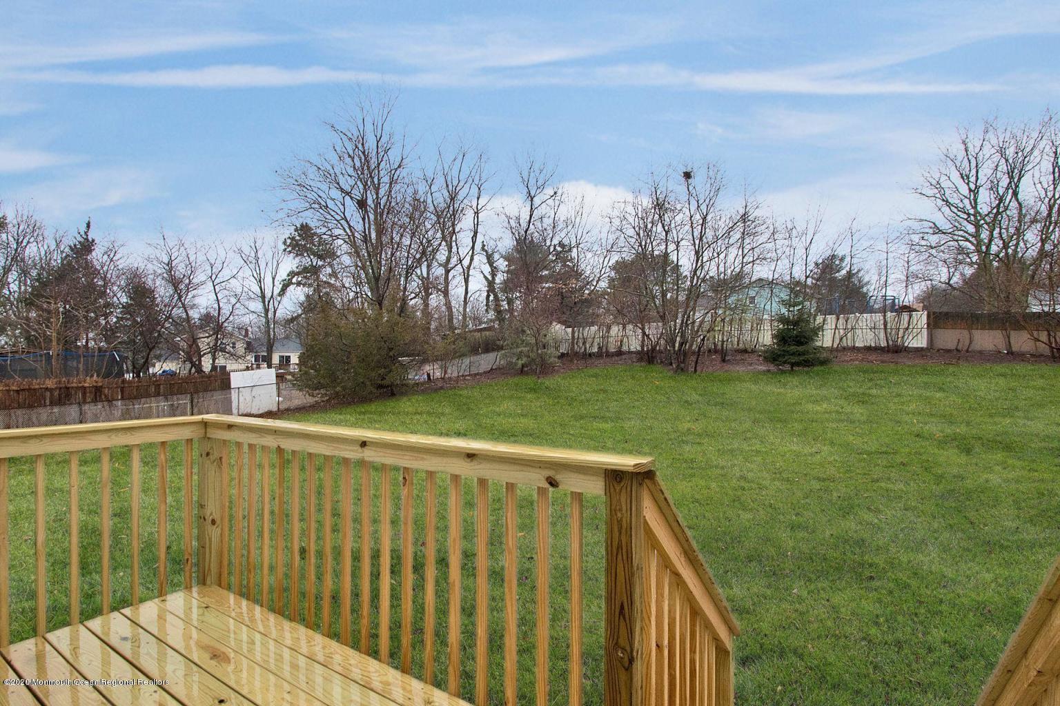 19 Salem Hill Road Howell, NJ 07731 - Photo 17 of 18 Large Yard