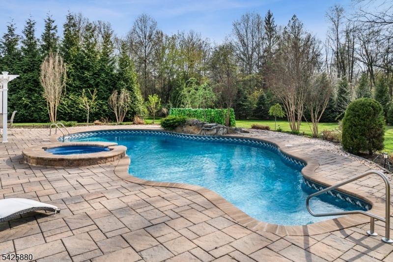 5 Rigger Court Hillsborough, NJ 08844 - Photo 5 of 42 a view of a backyard