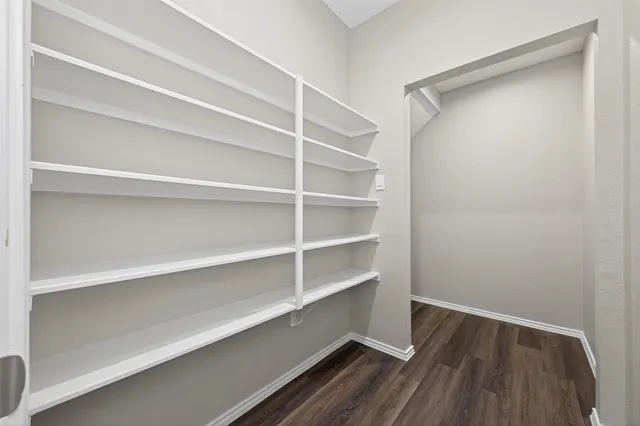 $2,500 | 12361 Carib Crossing Lane, Conroe, TX 77304