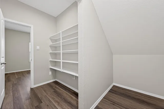 $2,500 | 12361 Carib Crossing Lane, Conroe, TX 77304