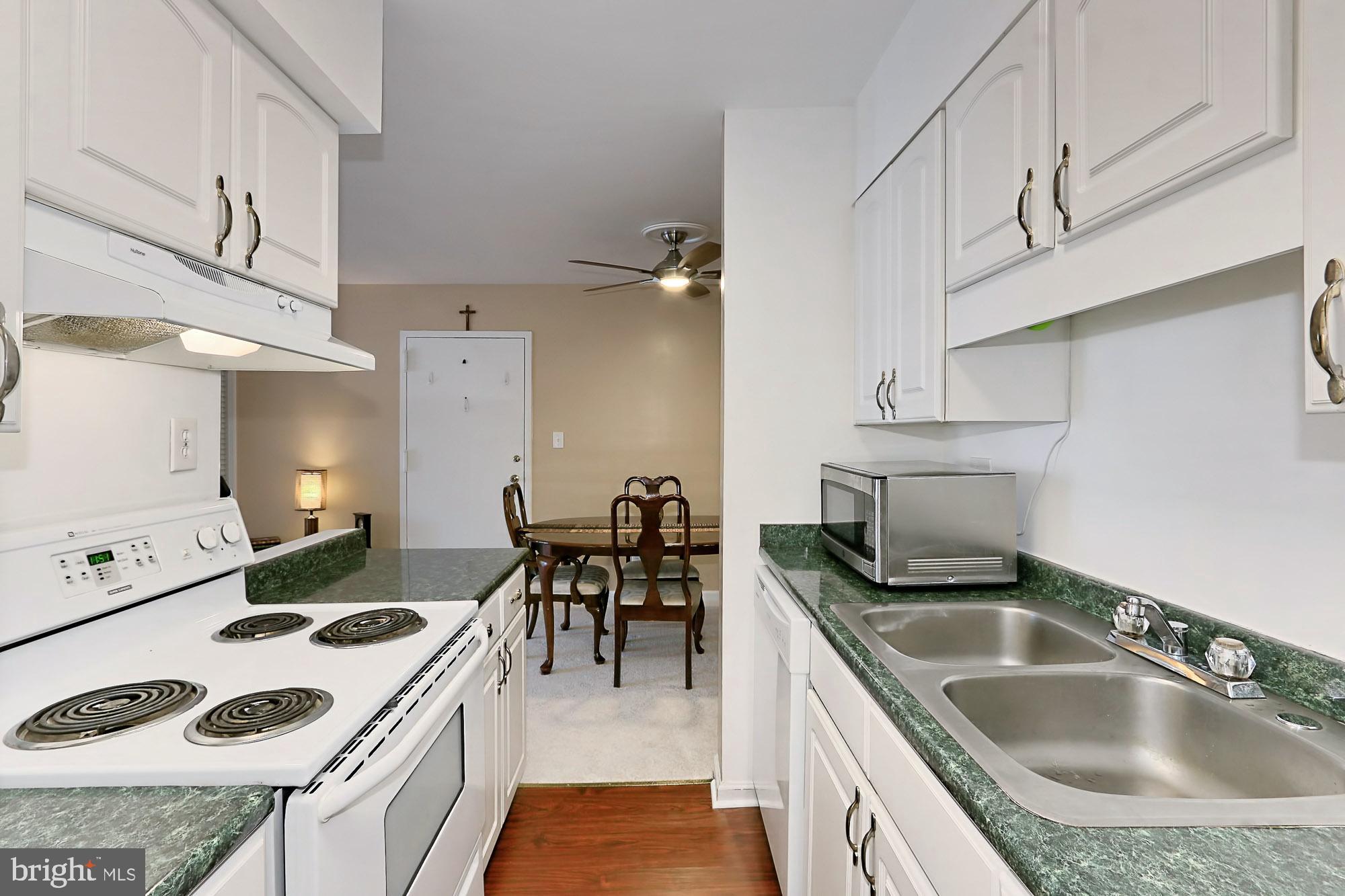 5907L Kingsford Road, Unit F Springfield, VA 22152 - Photo 16 of 32