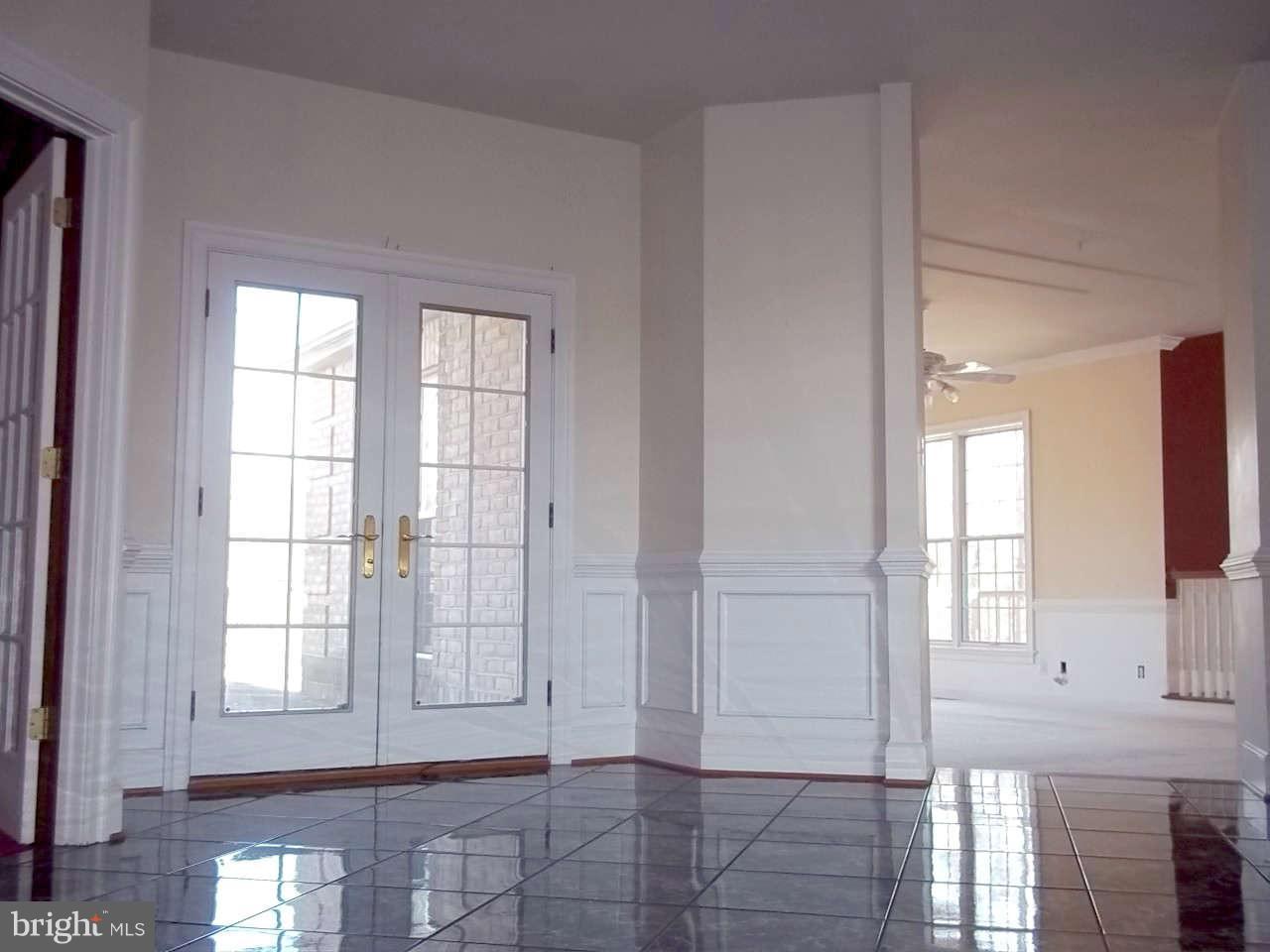 10608 Brooks Reserve Road Upper Marlboro, MD 20772 - Photo 4 of 23 a view of an empty room with window
