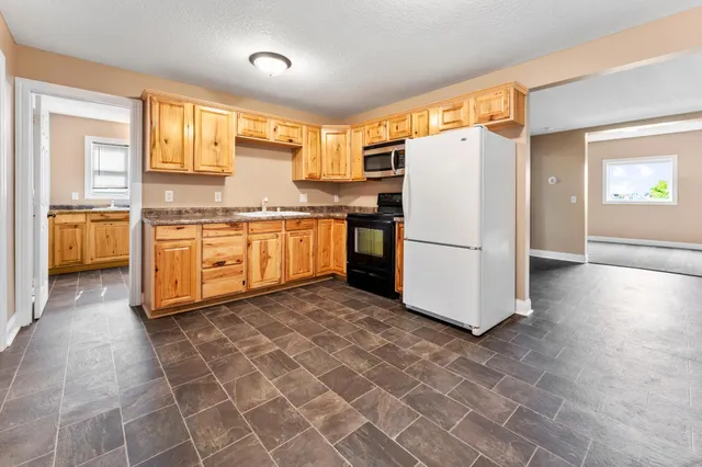 $300,000 | 106 Lark Street, Sandstone, MN 55072