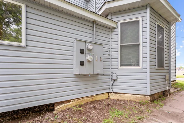 $300,000 | 106 Lark Street, Sandstone, MN 55072