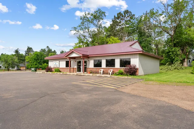 $300,000 | 106 Lark Street, Sandstone, MN 55072