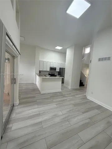 $2,300 | 4847 Via Palm Lakes, Unit 1007, West Palm Beach, FL 33417