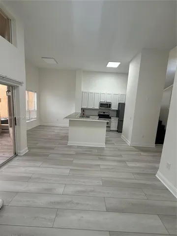 $2,300 | 4847 Via Palm Lakes, Unit 1007, West Palm Beach, FL 33417