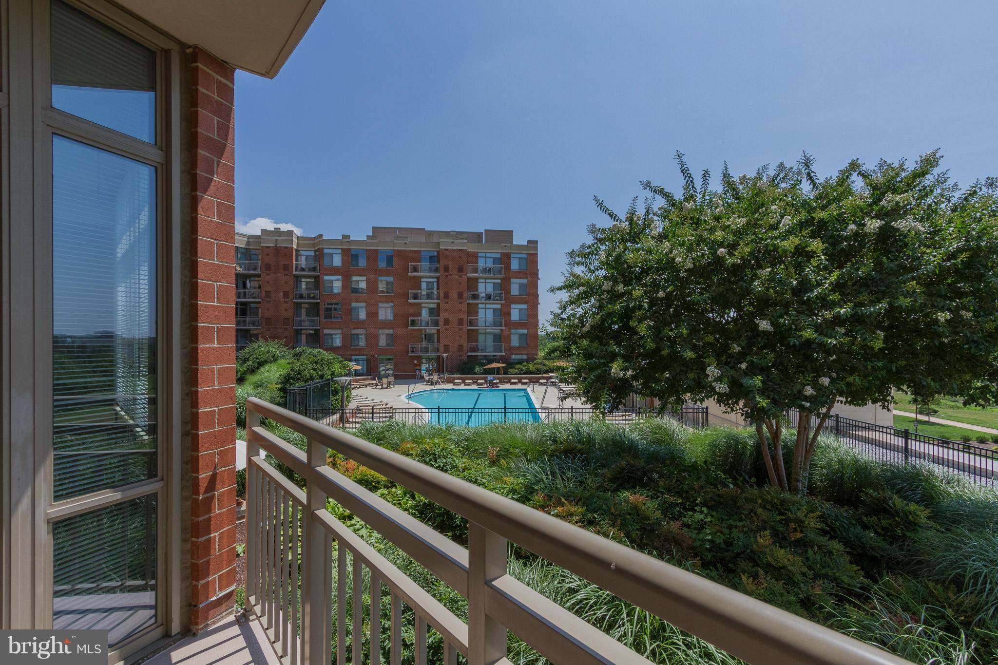 3650 South Glebe Road, Unit 370 Arlington, VA 22202 - Photo 1 of 30 View