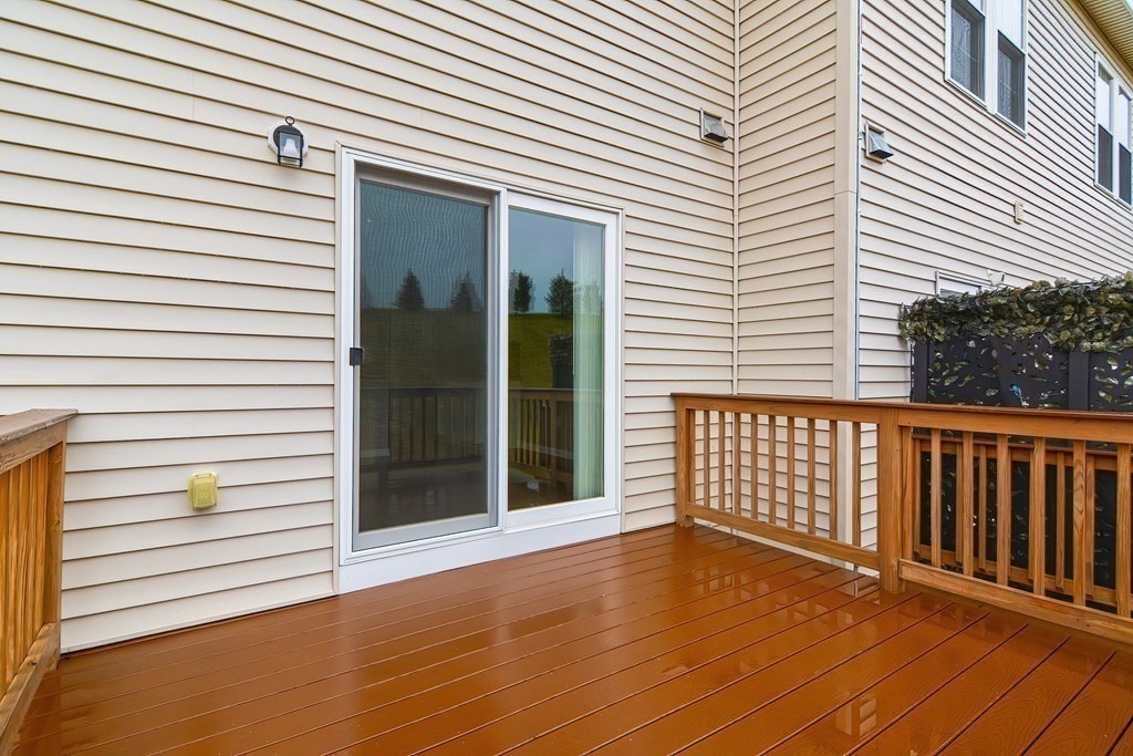22 Locust Lane, Unit 22 Hopkinton, MA 01748 - Photo 33 of 33