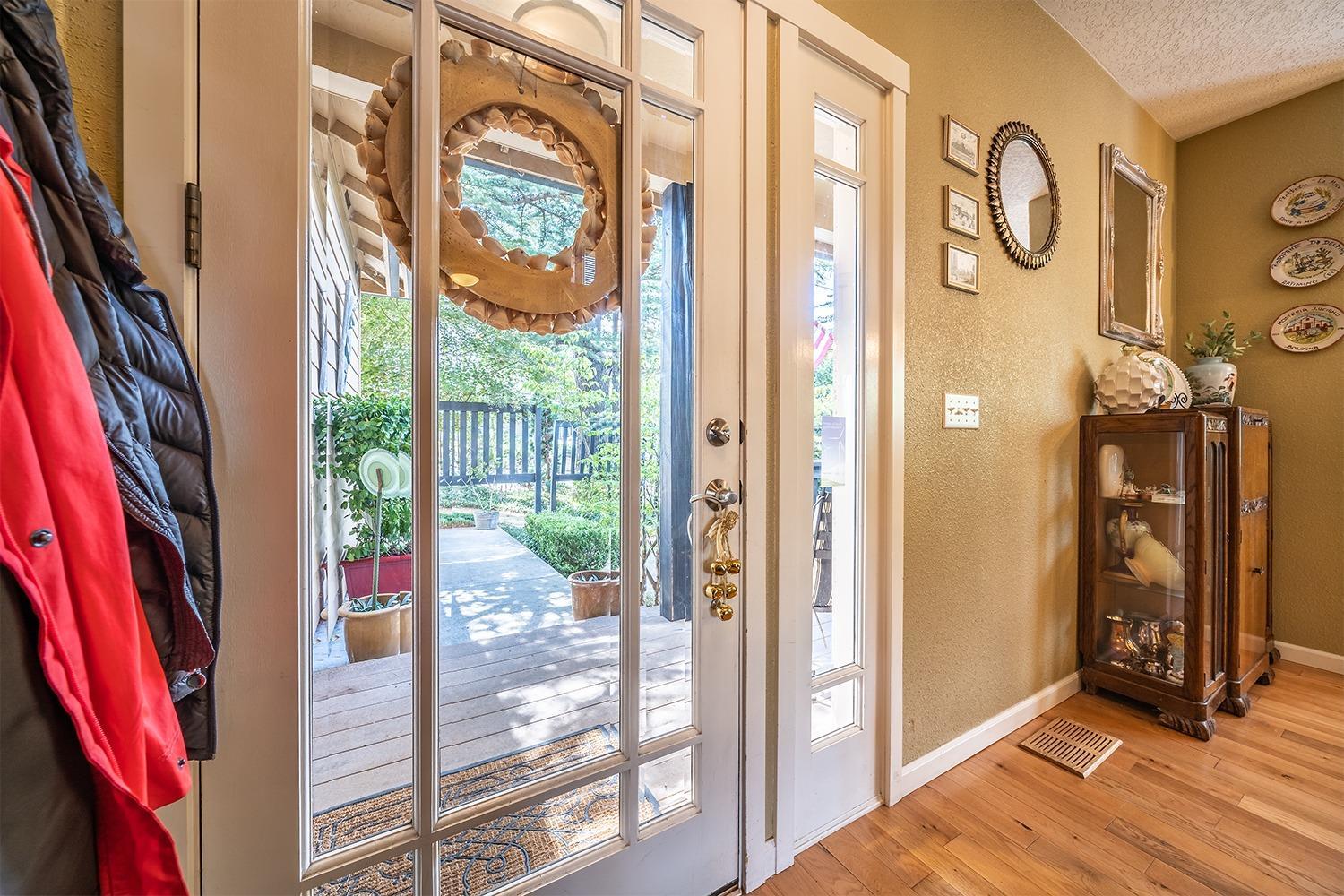 1361 Ridge Way Medford, OR 97504 - Photo 13 of 35 Gallery Image 13