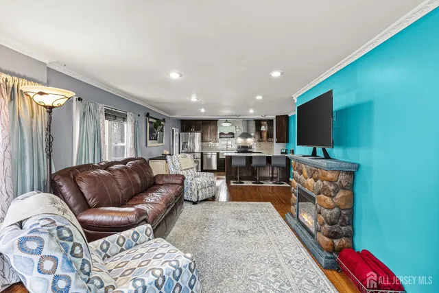 $579,900 | 57 Pacific Boulevard, Keyport, NJ 07735