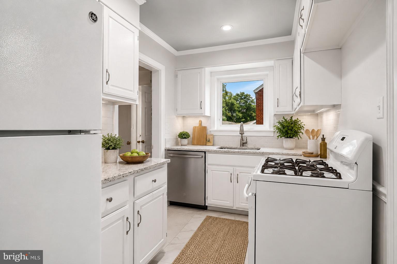 9906 Sidney Road Silver Spring, MD 20901 - Photo 6 of 51 Kitchen Virtually Staged