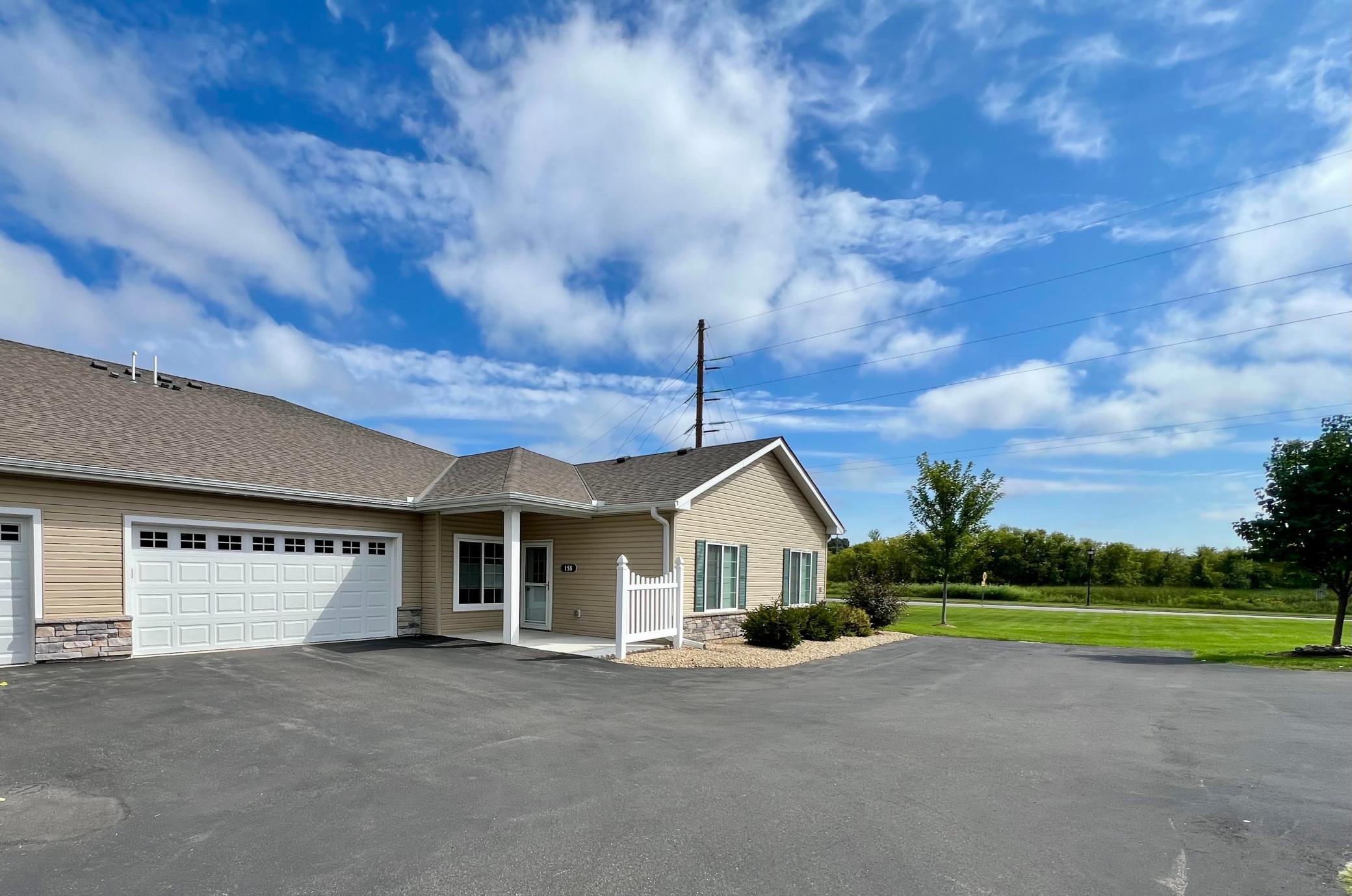 158 Kings Pointe Drive Delano, MN 55328 - Photo 2 of 39