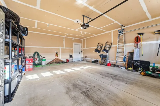 $377,000 | 158 Kings Pointe Drive, Delano, MN 55328