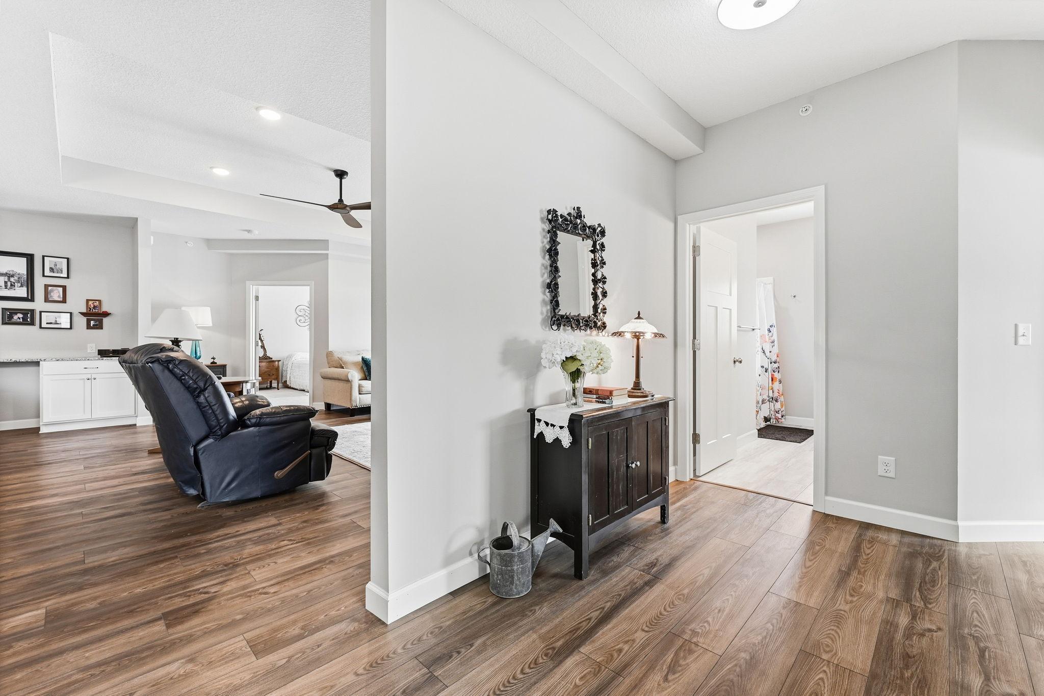 158 Kings Pointe Drive Delano, MN 55328 - Photo 6 of 39