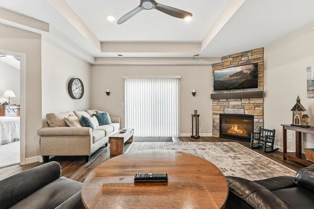 $377,000 | 158 Kings Pointe Drive, Delano, MN 55328