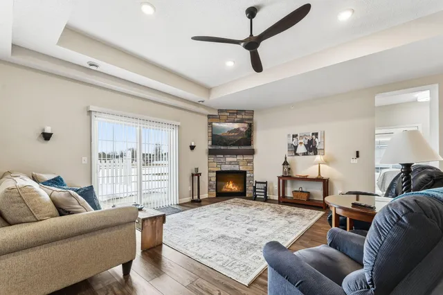 $377,000 | 158 Kings Pointe Drive, Delano, MN 55328