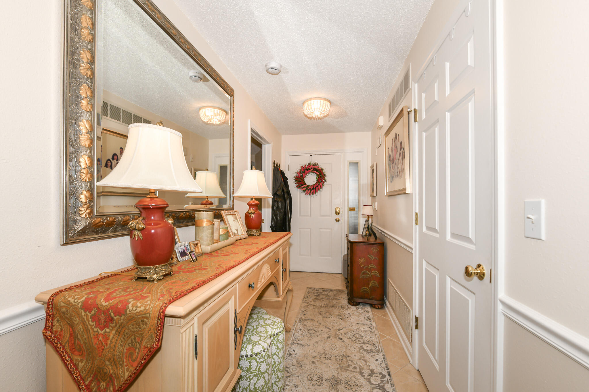 2237 Landings Lane Delavan, WI 53115 - Photo 20 of 41 Interior Entry