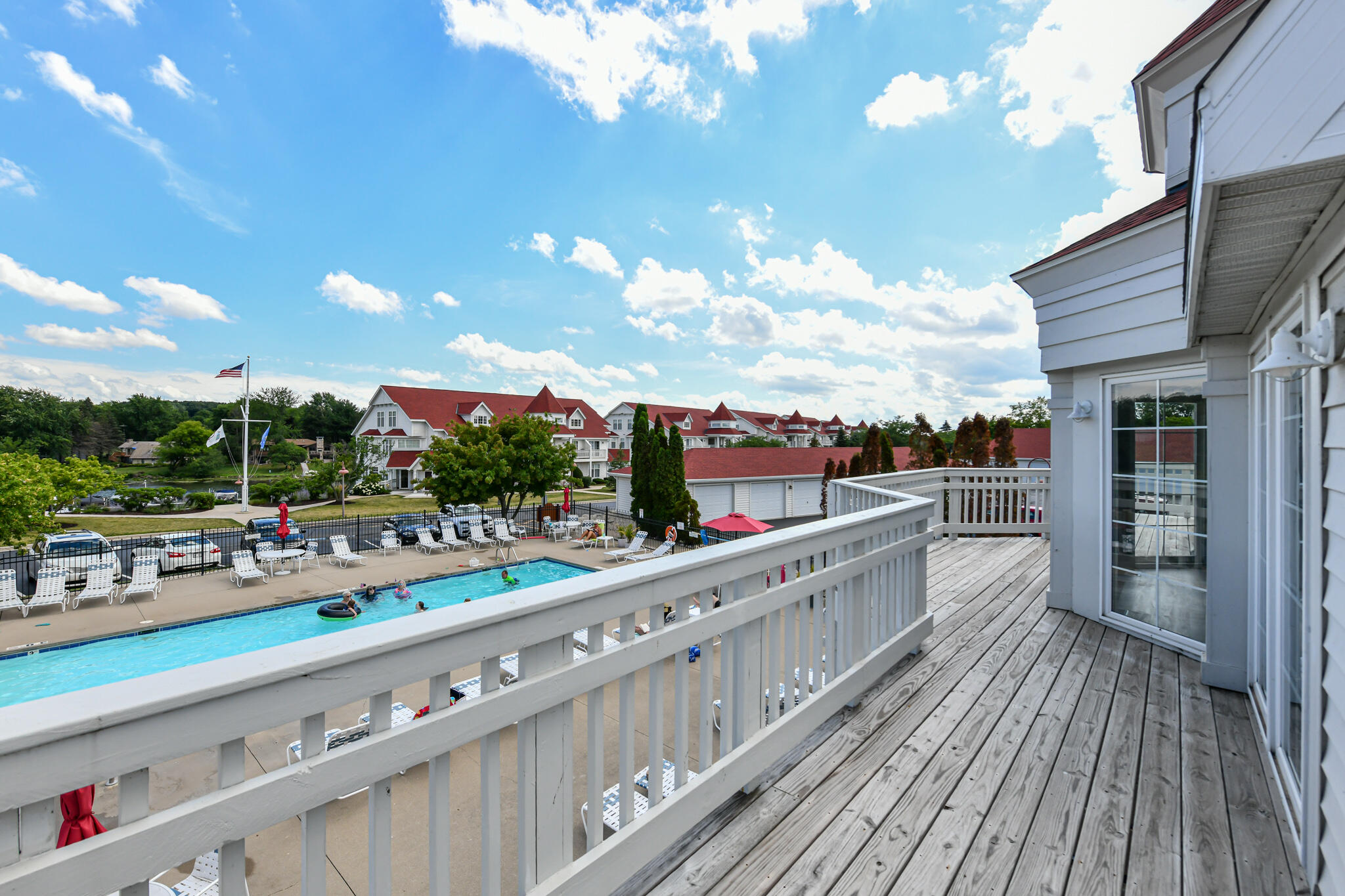 2237 Landings Lane Delavan, WI 53115 - Photo 33 of 41 Club House View