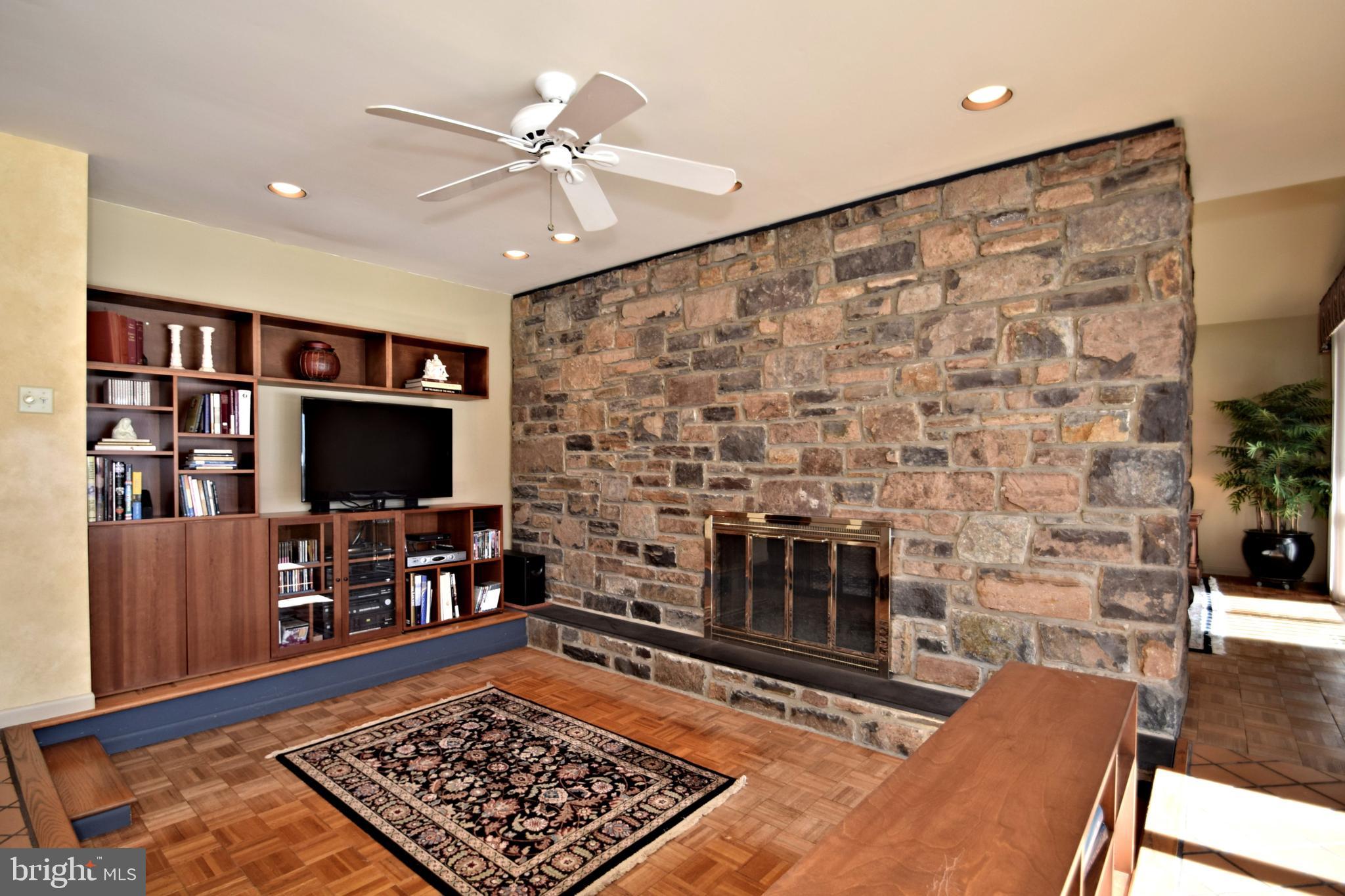 1975 Springer Road Harleysville, PA 19438 - Photo 10 of 33 Family Room