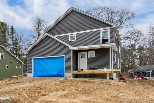 $895,000 | 3 Hardwood Lane, Kennebunk, ME 04043