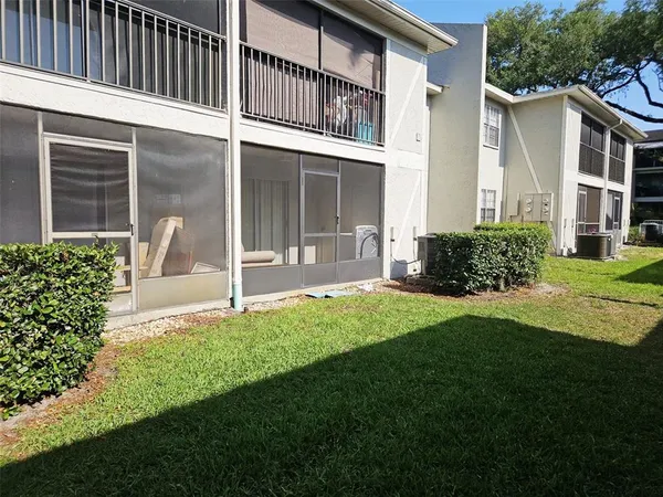 $1,500 | 14468 Reuter Strasse Circle, Unit 503, Tampa, FL 33613