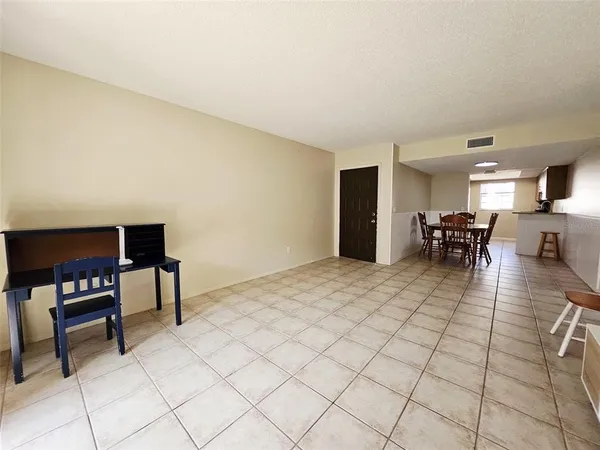 $1,500 | 14468 Reuter Strasse Circle, Unit 503, Tampa, FL 33613