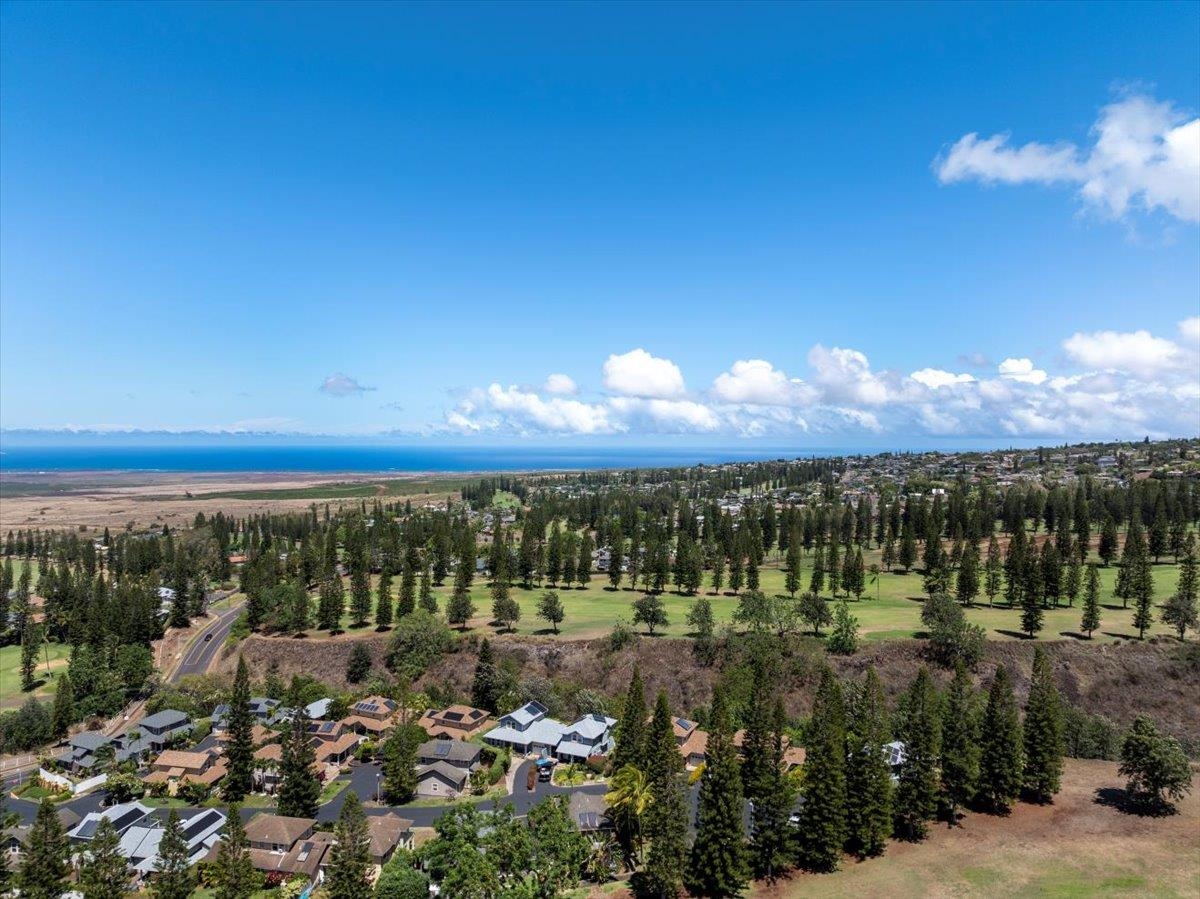 2740 Liholani Street, Unit 10 Pukalani, HI 96768 - Photo 2 of 50 a view of a city