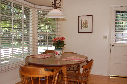 1934 Smith Road Northbrook, IL 60062 - Photo 4 of 12