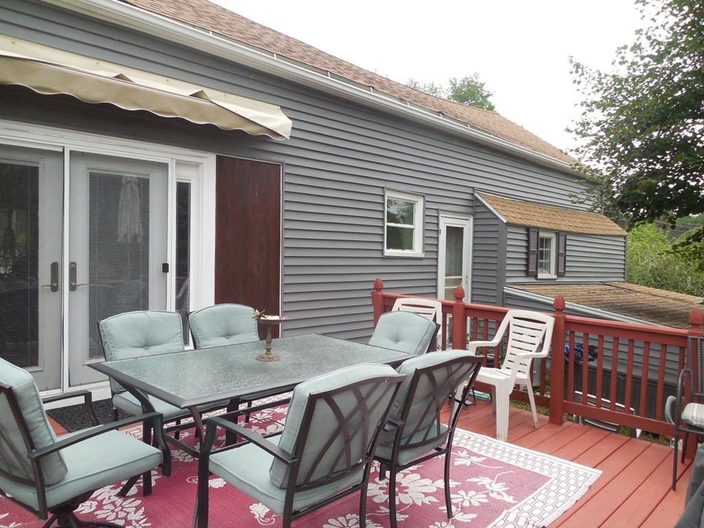 330 Palmer Road Ware, MA 01082 - Photo 6 of 29