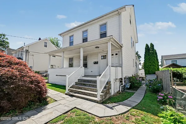 $1,050,000 | 18 Grand Street, Greenwich, CT 06830