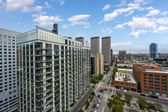 a picture of city view