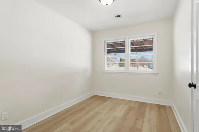 $2,600 | 3731 Dresher Road, Bensalem, PA 19020