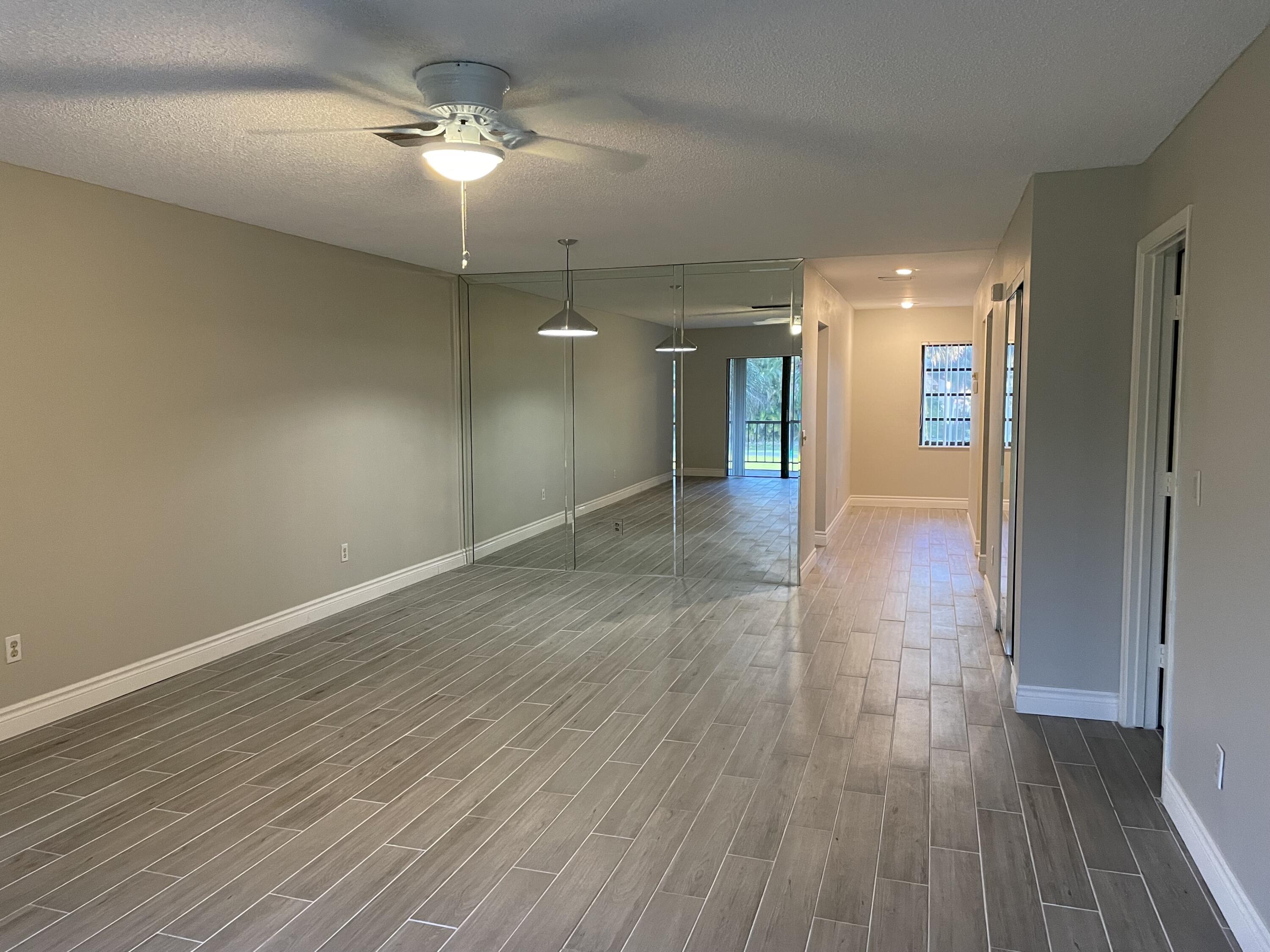 21452 Juego Circle, Unit 31F Boca Raton, FL 33433 - Photo 7 of 18 IMG_7446