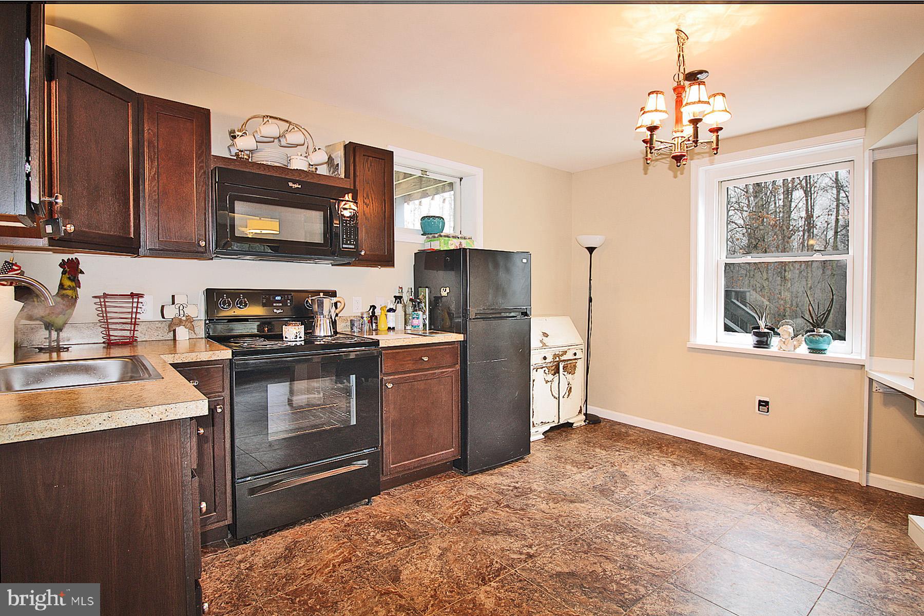11373 Scotts Mill Road Culpeper, VA 22701 - Photo 13 of 18 Gallery Image 13