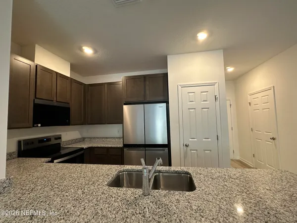 $1,895 | 162 Beach Palm Court, St. Augustine, FL 32086