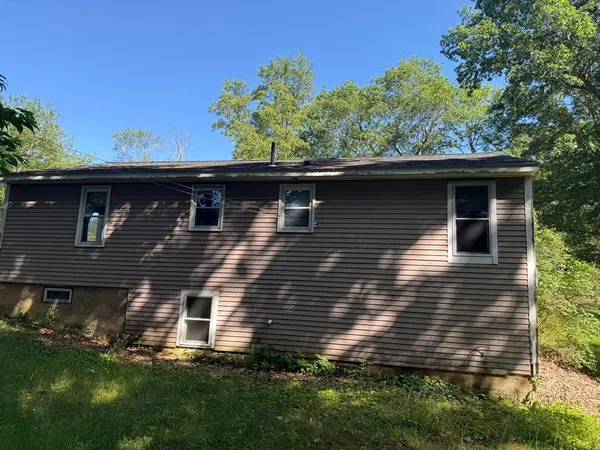 $245,000 | 106 Peach Street, Barre, MA 01074