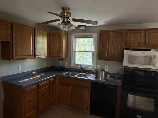 $245,000 | 106 Peach Street, Barre, MA 01074