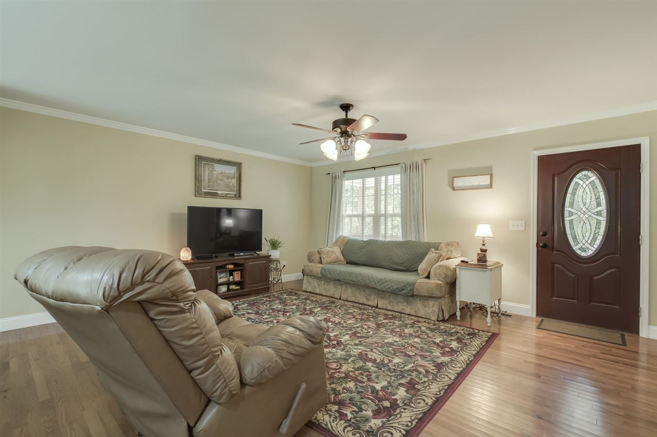 186 County Road 147 Riceville, TN 37370 - Photo 5 of 27 Gallery Image 5