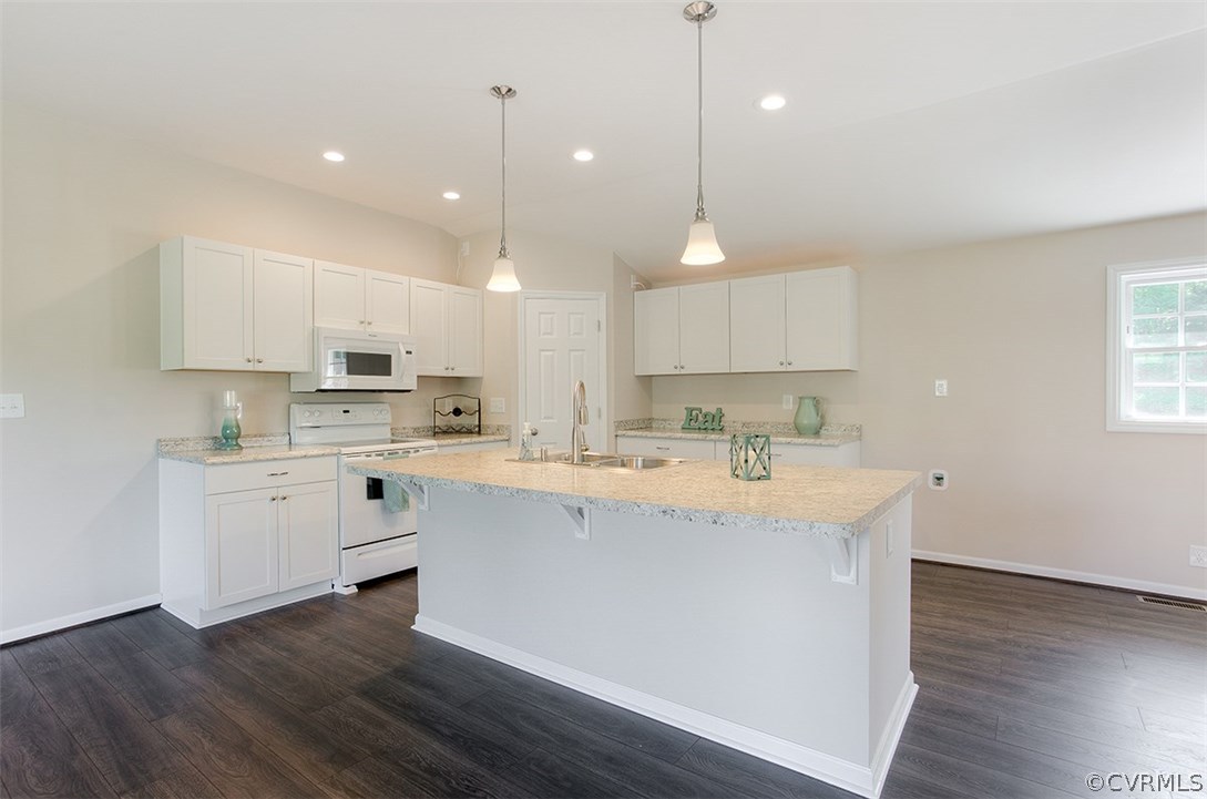 5423 Longbridge Road Henrico, VA 23231 - Photo 8 of 33 Gallery Image 8