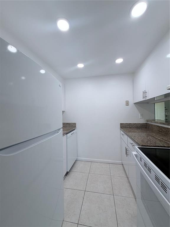 925 West Oak Ridge Road, Unit 925C Orlando, FL 32809 - Photo 4 of 18