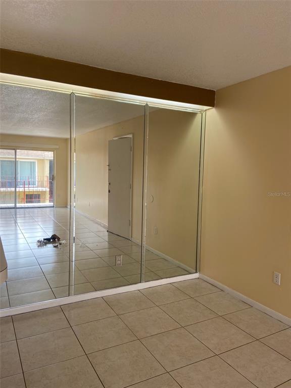925 West Oak Ridge Road, Unit 925C Orlando, FL 32809 - Photo 6 of 18